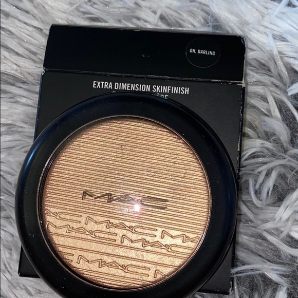 MAC Cosmetics Extra Dimension Skinfinish Oh, Darling! - Picture 1 of 7